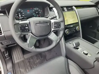 2026 Land Rover Discovery
