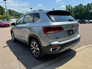 2024 Volkswagen Taos