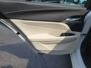 2021 CADILLAC CT4