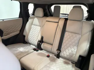 2023 Mitsubishi Outlander Plug-In Hybrid