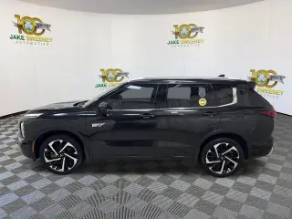 2023 Mitsubishi Outlander Plug-In Hybrid