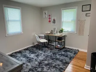 3BEDROOM READY TO MOVE IN