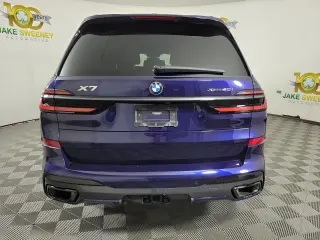 2024 BMW X7