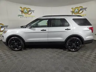 2019 Ford Explorer