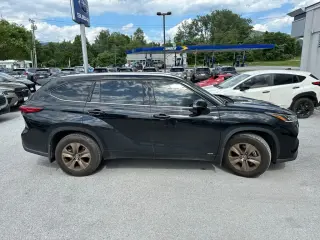 2022 Toyota Highlander Hybrid