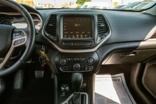 2017 Jeep Cherokee