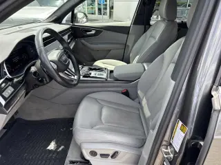 2021 Audi Q7 Premium Plus