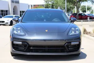 2018 Porsche Panamera 4S