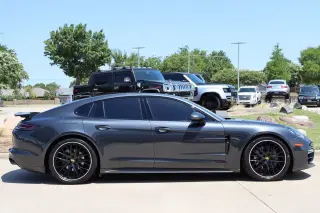 2018 Porsche Panamera 4S