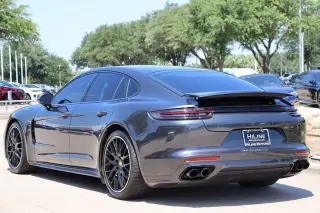2018 Porsche Panamera 4S