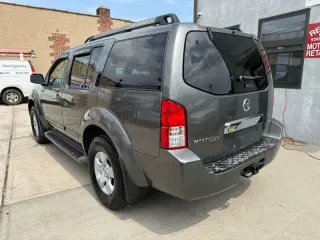 2005 Nissan Pathfinder