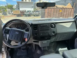 2012 Ford Super Duty F-350 DRW
