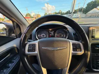 2015 Chrysler Town & Country