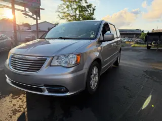 2015 Chrysler Town & Country