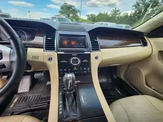 2013 Ford Taurus