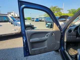 2005 Jeep Liberty