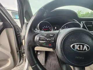 2017 Kia Sedona