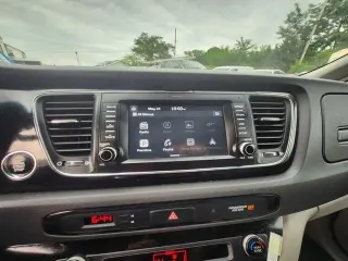 2017 Kia Sedona