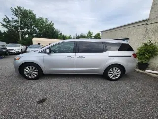 2017 Kia Sedona