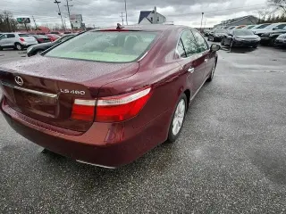 2007 Lexus LS 460