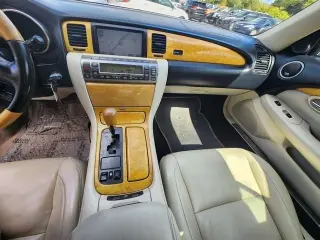 2004 Lexus SC 430