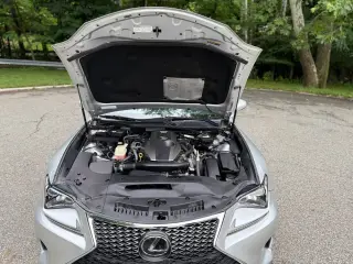 2017 LEXUS RC