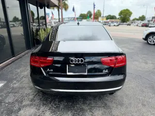 2012 AUDI A8