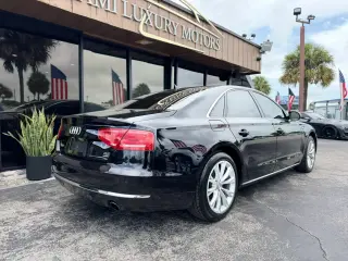 2012 AUDI A8