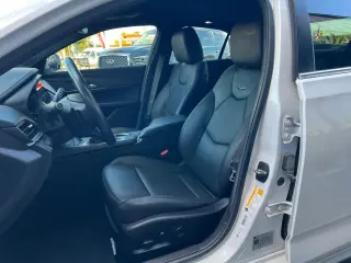 2023 CADILLAC CT4