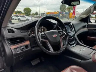 2015 CADILLAC ESCALADE