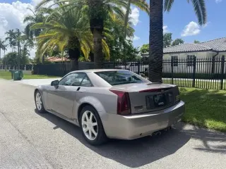 2005 CADILLAC XLR