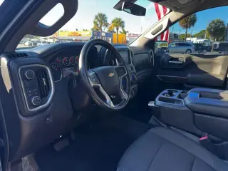 2021 Chevrolet SILVERADO 1500 CREW CAB RST