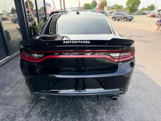 2017 DODGE CHARGER