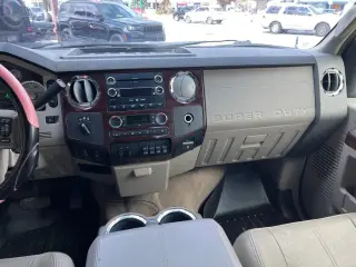 2010 FORD F250 SUPER DUTY CREW CAB