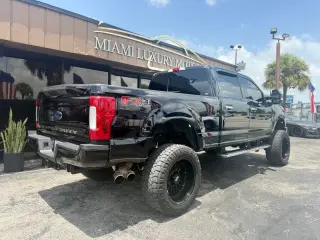 2018 FORD F250 SUPER DUTY CREW CAB