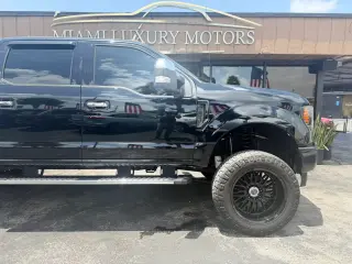 2018 FORD F250 SUPER DUTY CREW CAB