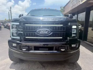 2018 FORD F250 SUPER DUTY CREW CAB