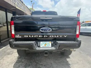 2018 FORD F250 SUPER DUTY CREW CAB