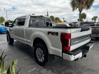 2020 FORD F350 SUPER DUTY CREW CAB