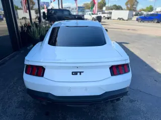 2024 FORD MUSTANG