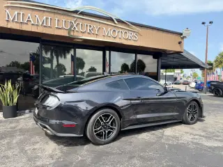 2022 FORD MUSTANG