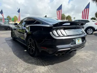 2022 FORD MUSTANG