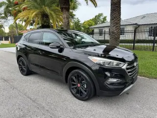 2017 HYUNDAI TUCSON