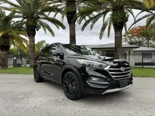 2017 HYUNDAI TUCSON