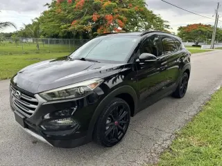 2017 HYUNDAI TUCSON