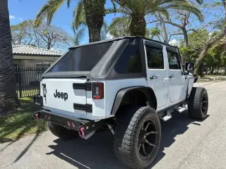 2017 JEEP WRANGLER UNLIMITED