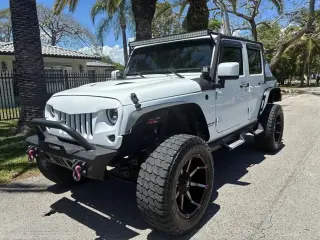 2017 JEEP WRANGLER UNLIMITED