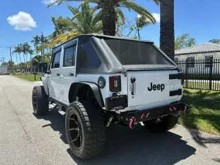 2017 JEEP WRANGLER UNLIMITED