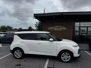 2022 KIA SOUL