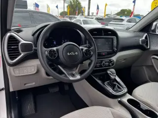 2022 KIA SOUL